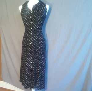 ☆SALE 5 for $25☆  black and white patterned dress. Great for summer